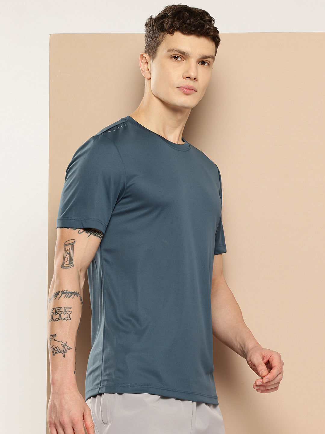 BALANCE REGULAR FIT TEE
