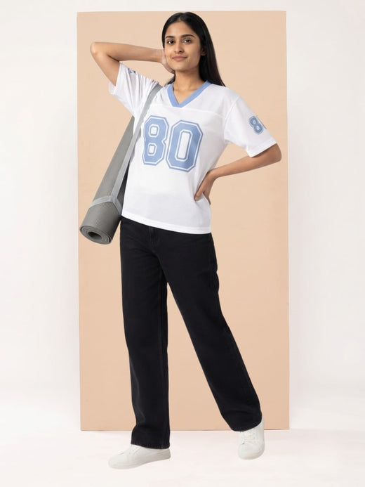 WHITE VARSITY LEAGUE FIT OVERSIZED TEE