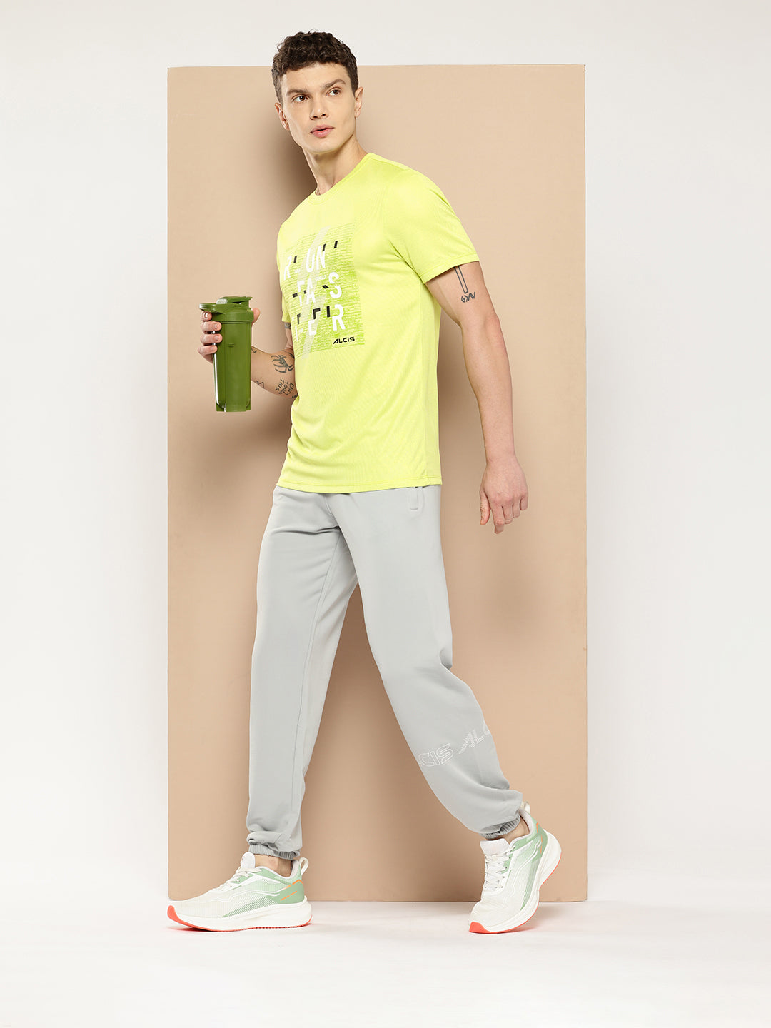 Alcis Typography Printed T-shirt