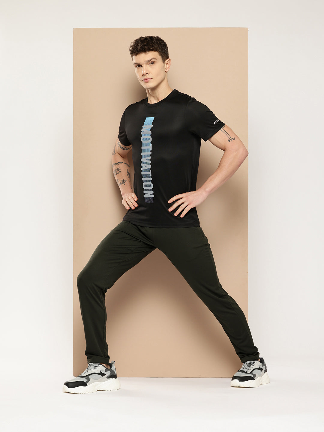 Alcis Typography Printed T-shirt