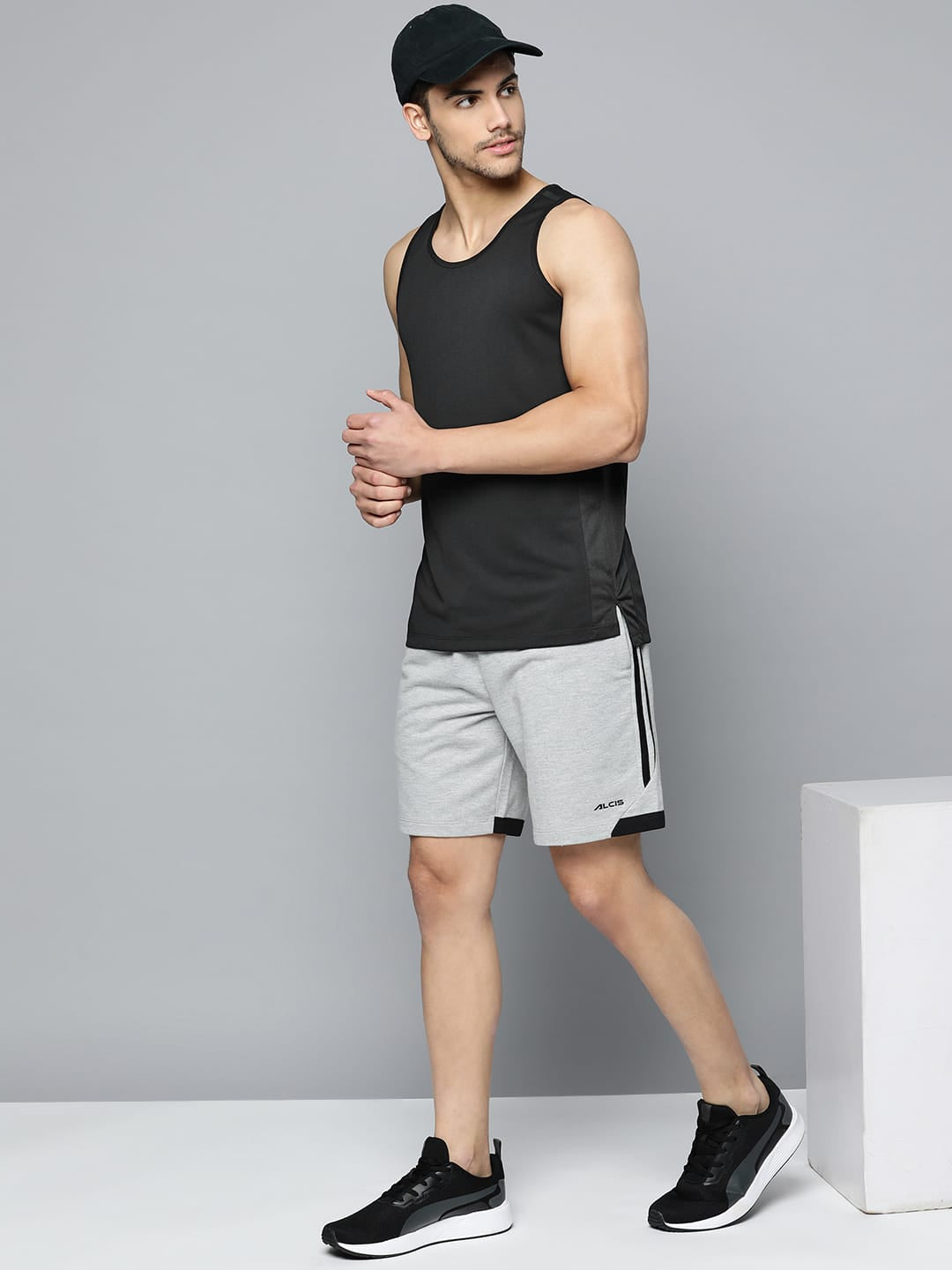Buy Alcis Men Anti Static Slim Fit Sports T-shirt AAMSINSM00057301
