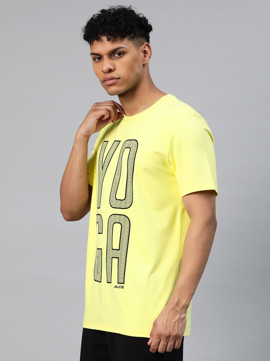 Alcis Men Yellow Typography Printed T-shirt