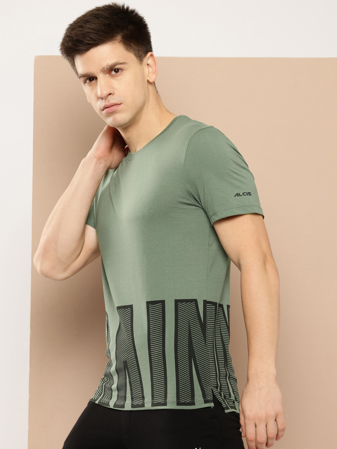 Alcis Men Green Black Typography Printed Dry Tech Slim Fit Sports T-shirt