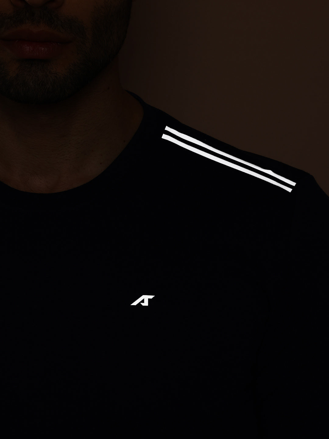LIGHTSTRIPE TEE