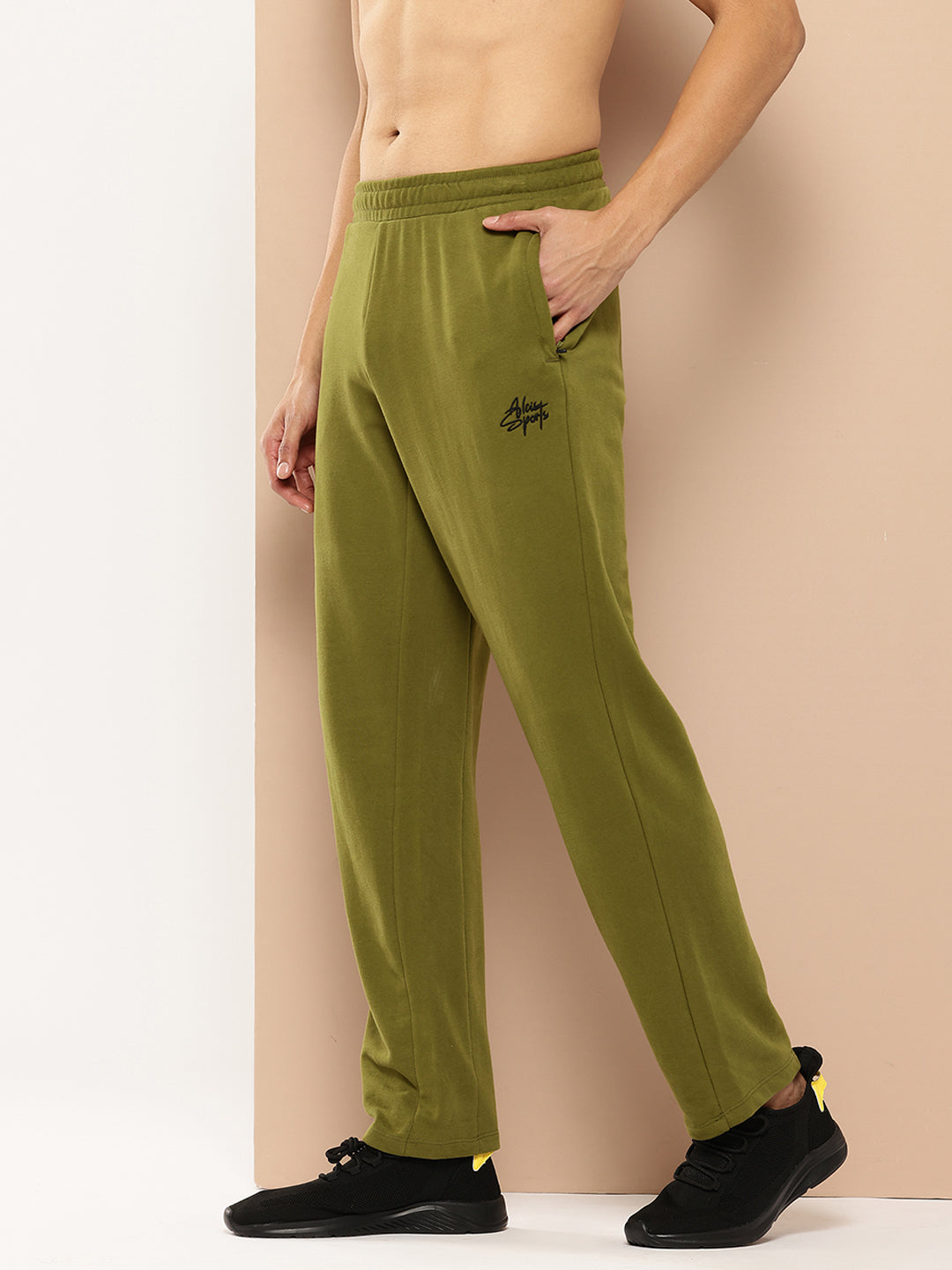 Signature Pace Track Pant