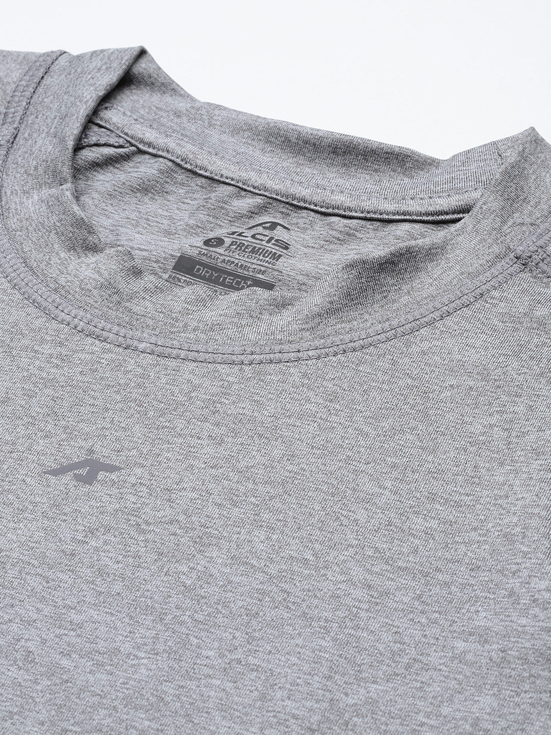 SMOOTH CURVE CROP TOP