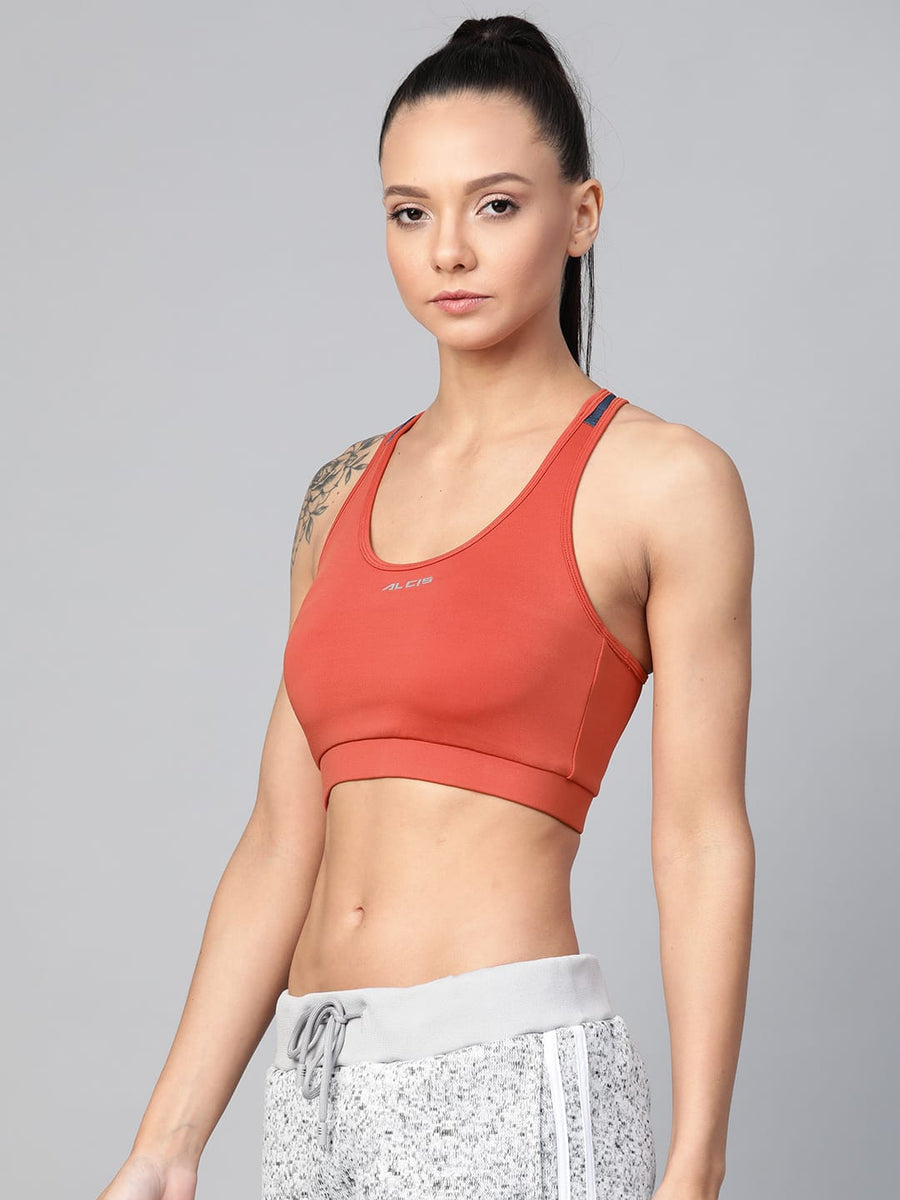 
                    
                      Alcis redwood workout bra for women featuring regular straps, slip-on style and comfortable stretch fabric.
                    
                  