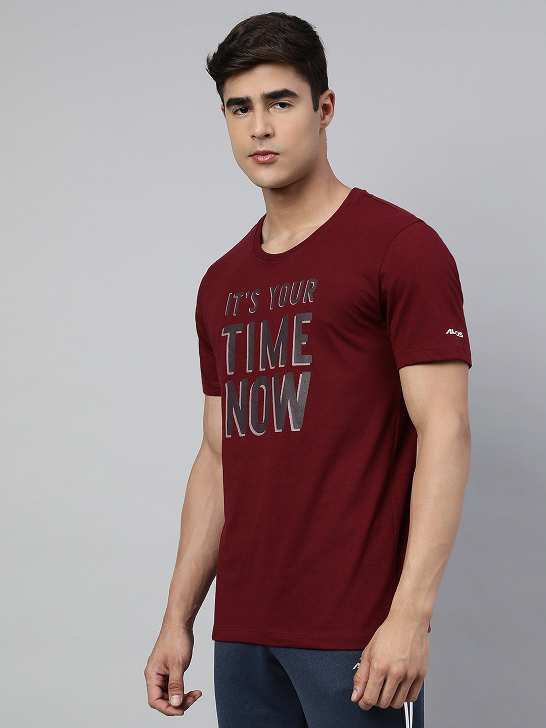 Alcis Men's Raisin Soft-Touch Regular-Fit Athleisure T-Shirt