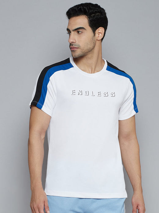 Alcis Men White Typography Printed Slim Fit T-shirt