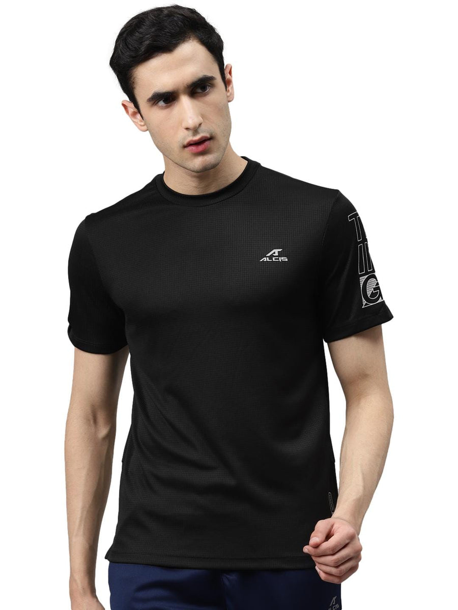 Alcis Men Solid Black T Shirt