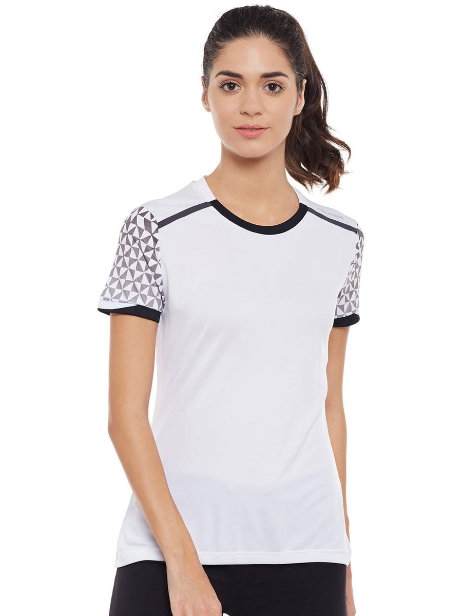 Alcis Women Solid White Tshirts AWTNWTE0420099-S