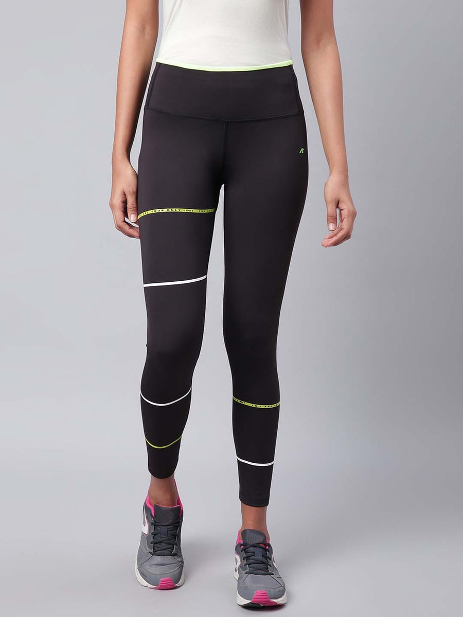 Alcis Women Black Rapid Dry Solid Cropped Training Tights